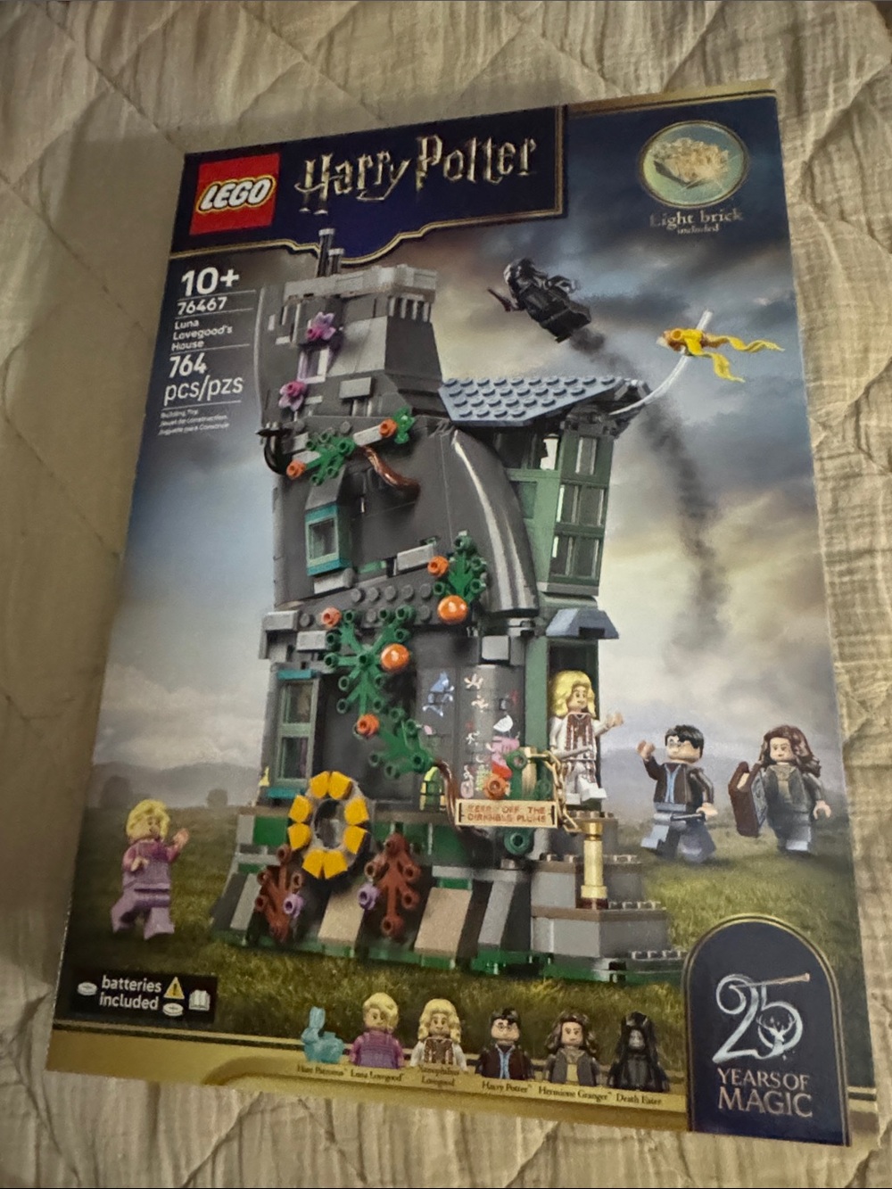 LEGO Harry Potter Luna Lovegood's House Set - Green/Gray with Yellow Accents